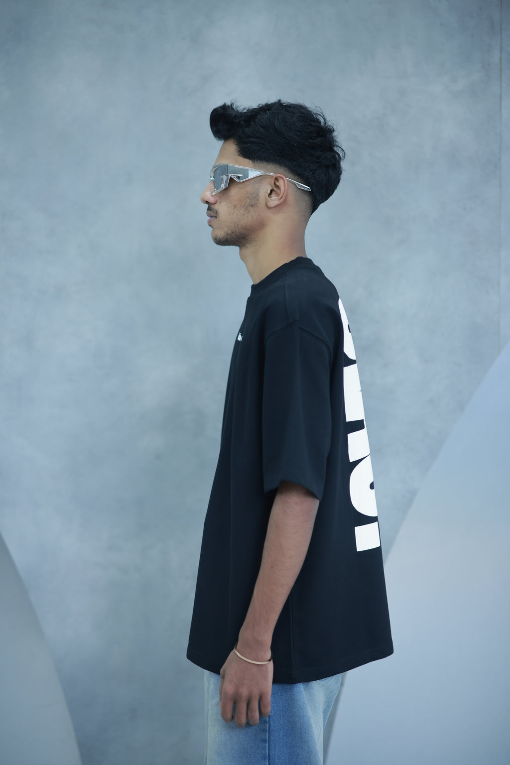 Oversized t-shirt - buro culture