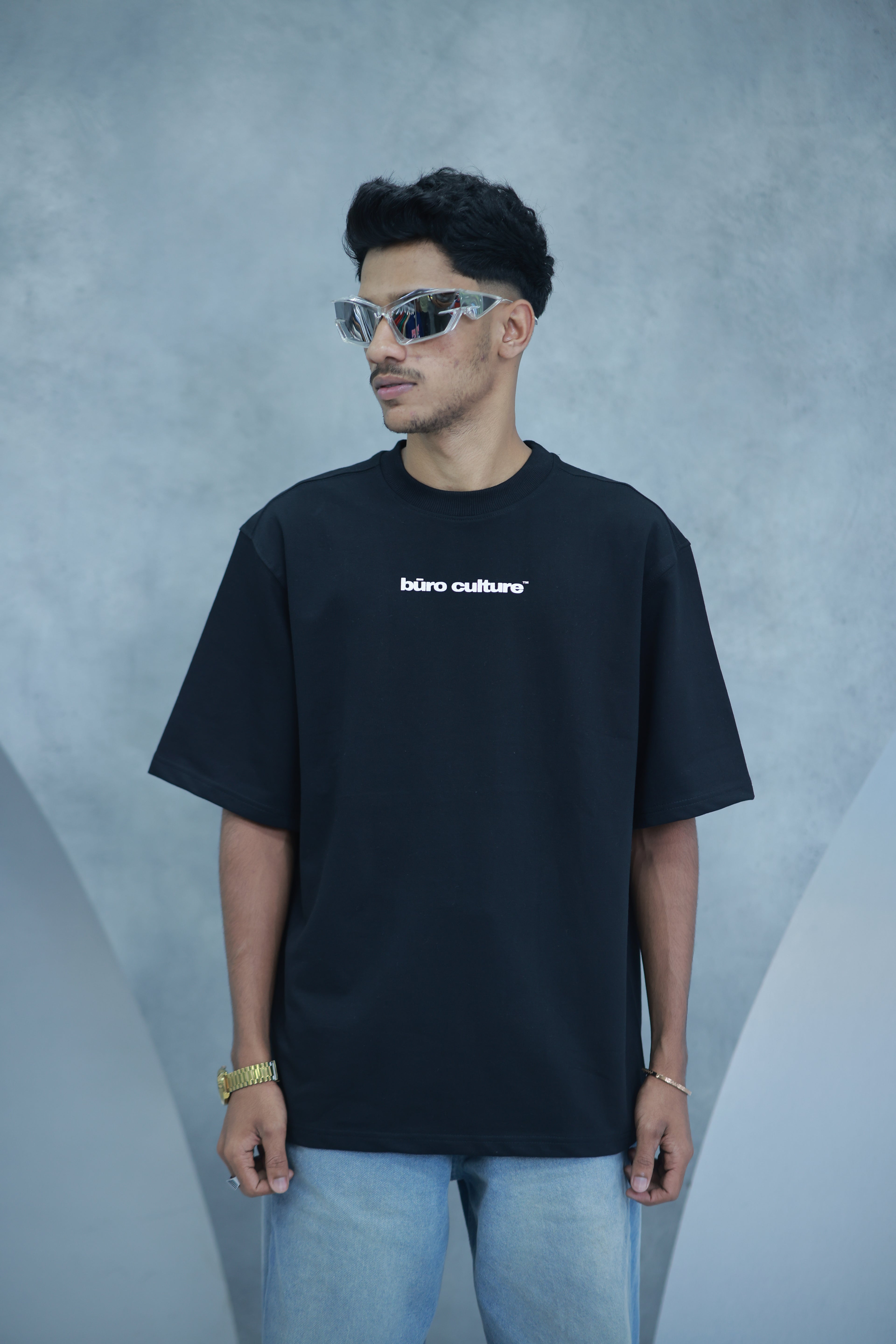 Oversized t-shirt - buro culture
